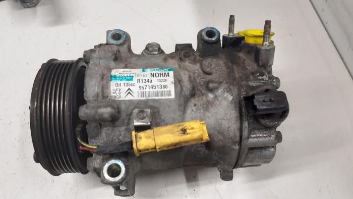 Gebruikte Aircopomp Citroen C4 Grand Picasso (UA) 2.0 HDiF 16V 165 Prijs € 100,00 Margeregeling aangeboden door Autodemontage van de Laar