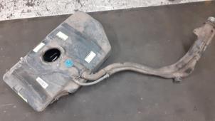 Gebruikte Tank Opel Zafira (M75) 1.8 16V Ecotec Prijs € 125,00 Margeregeling aangeboden door Autodemontage van de Laar