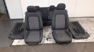 Gebruikte Interieur Bekledingsset Opel Corsa D 1.4 16V Twinport Prijs € 350,00 Margeregeling aangeboden door Autodemontage van de Laar