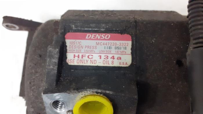 Aircopomp van een BMW X5 (E53) 4.4 V8 32V 2001