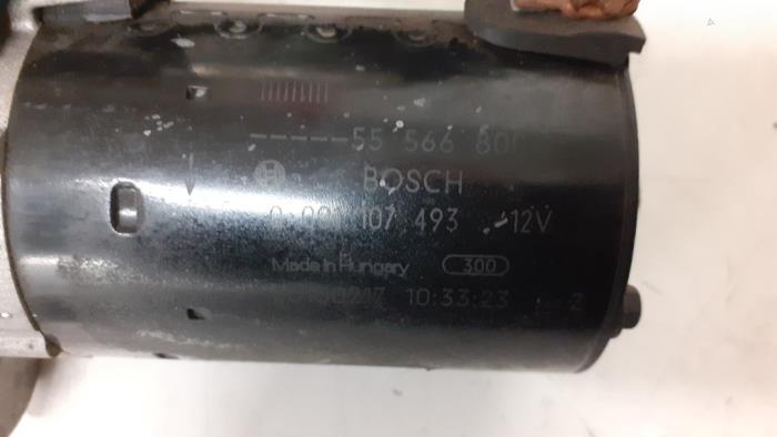 Startmotor van een Opel Corsa D 1.4 16V Twinport 2010