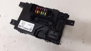 Gebruikte Zekeringkast Opel Corsa D 1.4 16V Twinport Prijs € 125,00 Margeregeling aangeboden door Autodemontage van de Laar