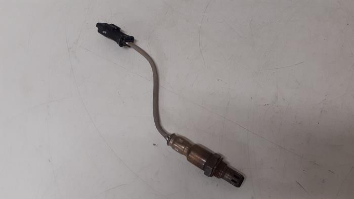 Gebruikte Lambda Sonde Peugeot 2008 (CU) 1.2 12V e-THP PureTech 110 Prijs € 50,00 Margeregeling aangeboden door Autodemontage van de Laar