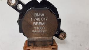 Bobine van een BMW X5 (E53) 4.4 V8 32V 2001