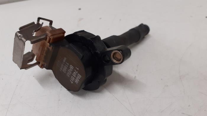 Gebruikte Bobine BMW X5 (E53) 4.4 V8 32V Prijs € 25,00 Margeregeling aangeboden door Autodemontage van de Laar