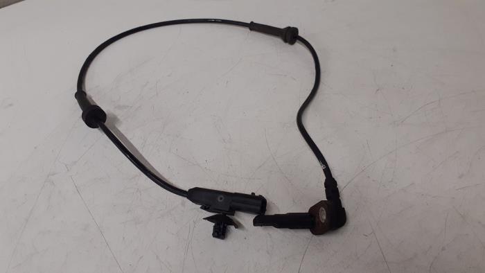 Gebruikte ABS Sensor Renault Master III (MA/MB/MC/MD/MH/MF/MG/MH) 2.3 dCi 135 16V FWD Prijs € 36,30 Inclusief btw aangeboden door Autodemontage van de Laar