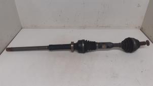 Gebruikte Steekas rechts-voor Volvo XC70 (BZ) 2.4 D5 20V AWD Prijs € 150,00 Margeregeling aangeboden door Autodemontage van de Laar