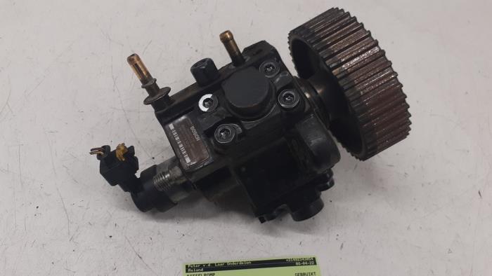 Gebruikte Dieselpomp Fiat Grande Punto (199) 1.9 Multijet Sport Prijs € 200,00 Margeregeling aangeboden door Autodemontage van de Laar