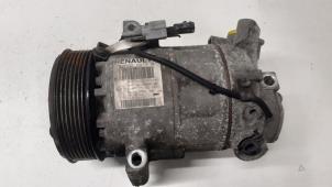 Gebruikte Aircopomp Renault Captur (2R) 1.2 TCE 16V EDC Prijs € 150,00 Margeregeling aangeboden door Autodemontage van de Laar