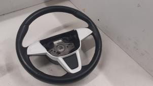 Gebruikte Stuurwiel Seat Mii 1.0 12V Prijs € 81,00 Margeregeling aangeboden door Autodemontage van de Laar
