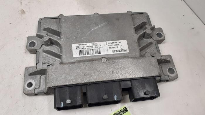 Gebruikte Computer Motormanagement Renault Twingo II (CN) 1.2 16V Prijs € 90,00 Margeregeling aangeboden door Autodemontage van de Laar
