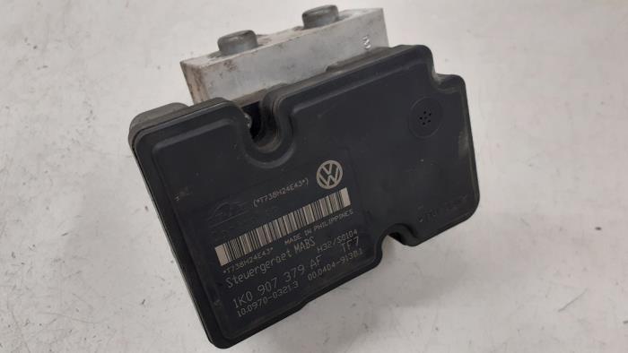 Gebruikte ABS Pomp Volkswagen Caddy III (2KA,2KH,2CA,2CH) 1.9 TDI Prijs € 75,00 Margeregeling aangeboden door Autodemontage van de Laar