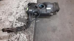 Gebruikte Brandstoftank Kia Picanto (TA) 1.0 12V Prijs € 150,00 Margeregeling aangeboden door Autodemontage van de Laar