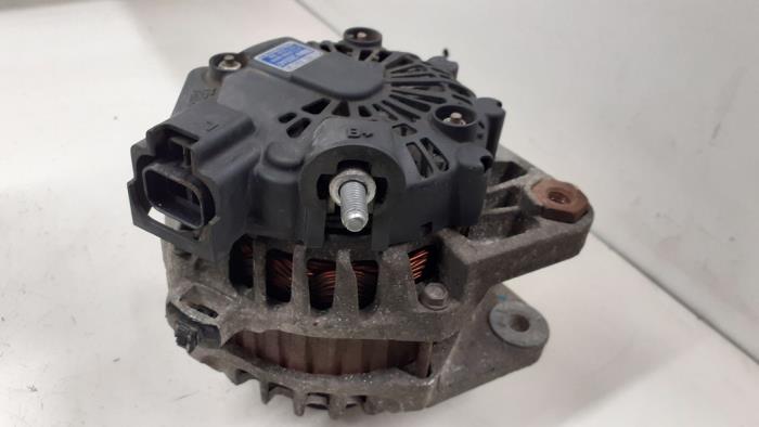 Gebruikte Dynamo Hyundai i20 1.4i 16V Prijs € 50,00 Margeregeling aangeboden door Autodemontage van de Laar
