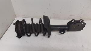 Gebruikte Mac Phersonpoot links-voor Toyota C-HR (X1,X5) 1.8 16V Hybrid Prijs € 150,00 Margeregeling aangeboden door Autodemontage van de Laar