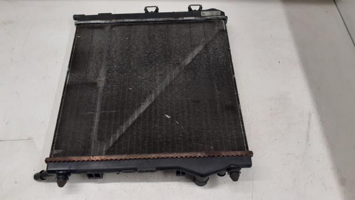 Gebruikte Radiateur Citroen C3 (FC/FL/FT) 1.1 Prijs € 25,00 Margeregeling aangeboden door Autodemontage van de Laar