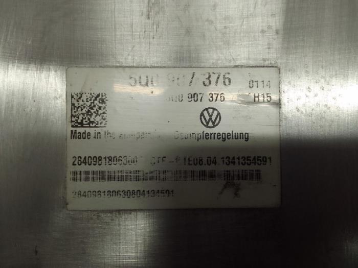 Veercomputer van een Volkswagen Golf VII (AUA) 2.0 GTI 16V Performance Package 2013