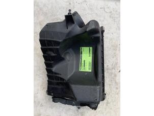 Gebruikte Luchtfilterhuis Opel Astra G Caravan (F35) 2.0 DTi 16V Prijs € 50,00 Margeregeling aangeboden door Autodemontage van de Laar