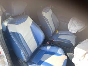 Gebruikte Interieur Bekledingsset Ford Fiesta 6 (JA8) 1.6 16V Sport Prijs € 450,00 Margeregeling aangeboden door Autodemontage van de Laar