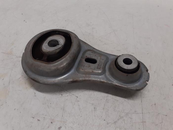 Gebruikte Motorrubber Opel Vivaro 1.6 CDTI BiTurbo 120 Prijs € 36,30 Inclusief btw aangeboden door Autodemontage van de Laar