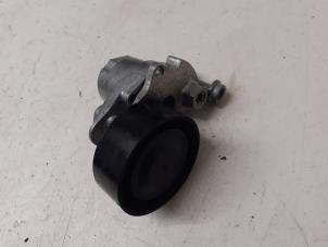 Gebruikte Spanner multiriem Volkswagen Polo VI (AW1) 1.0 MPI 12V Prijs € 30,00 Margeregeling aangeboden door Autodemontage van de Laar