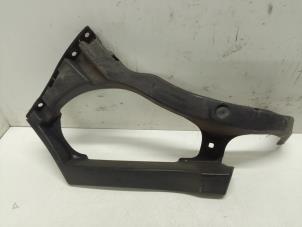 Gebruikte Bumpersteun rechts-achter Citroen DS5 (KD/KF) 1.6 16V THP 200 Prijs € 35,00 Margeregeling aangeboden door Autodemontage van de Laar