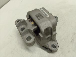 Gebruikte Motorsteun Opel Mokka/Mokka X 1.4 Turbo 16V 4x2 Prijs € 60,00 Margeregeling aangeboden door Autodemontage van de Laar