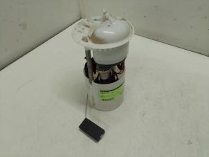 Gebruikte Benzinepomp Ford Ka II 1.2 Prijs € 75,00 Margeregeling aangeboden door Autodemontage van de Laar