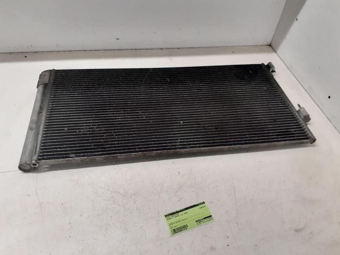 Gebruikte Radiateur Airco Renault Laguna III Estate (KT) 2.0 16V Prijs € 70,00 Margeregeling aangeboden door Autodemontage van de Laar
