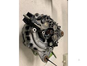 Gebruikte Dynamo Renault Clio V (RJAB) 1.0 TCe 90 12V Prijs € 175,45 Inclusief btw aangeboden door Autodemontage van de Laar