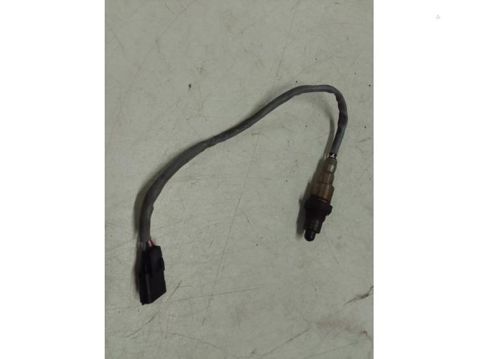 Gebruikte Lambda Sonde Renault Twingo III (AH) 1.0 SCe 70 12V Prijs € 50,00 Margeregeling aangeboden door Autodemontage van de Laar