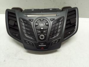 Gebruikte Radiobedienings paneel Ford Fiesta 6 (JA8) Prijs € 75,00 Margeregeling aangeboden door Autodemontage van de Laar