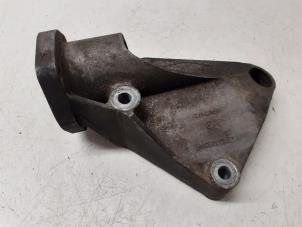 Gebruikte Motorsteun Opel Vectra C GTS 3.2 V6 24V Prijs € 20,00 Margeregeling aangeboden door Autodemontage van de Laar