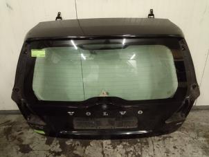 Gebruikte Achterklep Volvo V70 (BW) 2.4 D5 20V Prijs € 300,00 Margeregeling aangeboden door Autodemontage van de Laar