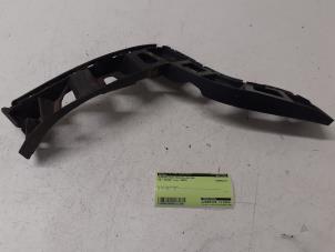 Gebruikte Bumpersteun rechts-achter Volkswagen Tiguan (5N1/2) 2.0 TSI 16V 4Motion Prijs € 25,00 Margeregeling aangeboden door Autodemontage van de Laar