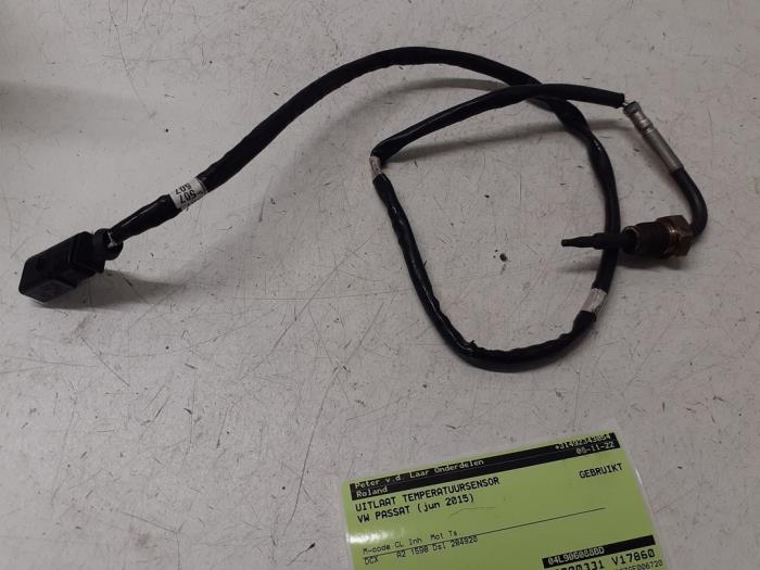 Gebruikte Uitlaat temperatuursensor Volkswagen Passat Variant (3G5) 1.6 TDI 16V Prijs € 30,00 Margeregeling aangeboden door Autodemontage van de Laar