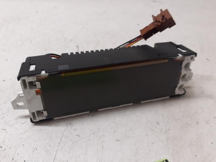 Gebruikte Display Interieur Citroen C3 Picasso (SH) 1.6 HDi 90 Prijs € 40,00 Margeregeling aangeboden door Autodemontage van de Laar