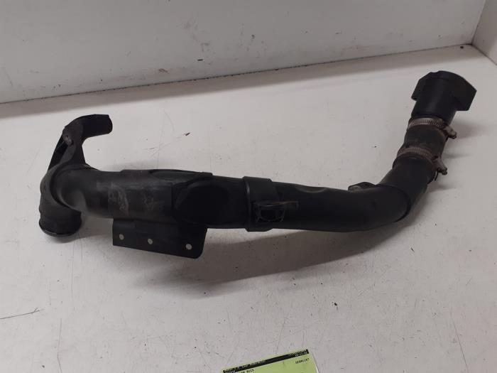 Gebruikte Intercooler Buis Volkswagen Golf V (1K1) Prijs € 50,00 Margeregeling aangeboden door Autodemontage van de Laar
