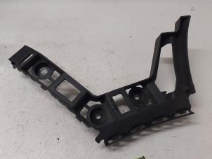 Gebruikte Bumpersteun links-achter Volkswagen Golf V (1K1) Prijs op aanvraag aangeboden door Autodemontage van de Laar