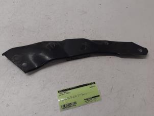 Gebruikte Frontpaneel Volkswagen Golf V (1K1) Prijs op aanvraag aangeboden door Autodemontage van de Laar