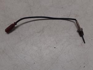 Gebruikte Uitlaat temperatuursensor Volkswagen Caddy Cargo V (SBA/SBH) 2.0 TDI BlueMotionTechnology Prijs € 78,65 Inclusief btw aangeboden door Autodemontage van de Laar