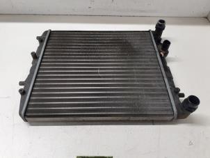 Gebruikte Radiateur Volkswagen Fox (5Z) 1.2 Prijs € 25,00 Margeregeling aangeboden door Autodemontage van de Laar