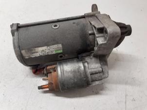 Gebruikte Startmotor Renault Master III (FV) 2.3 dCi 125 16V FWD Prijs € 50,00 Margeregeling aangeboden door Autodemontage van de Laar