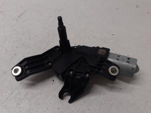 Gebruikte Ruitenwissermotor achter Hyundai iX20 (JC) 1.4i 16V Prijs € 50,00 Margeregeling aangeboden door Autodemontage van de Laar