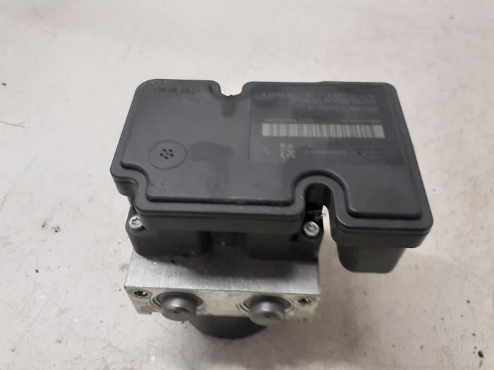 Gebruikte ABS Pomp Peugeot 207 SW (WE/WU) 1.6 16V VTRi Prijs € 125,00 Margeregeling aangeboden door Autodemontage van de Laar