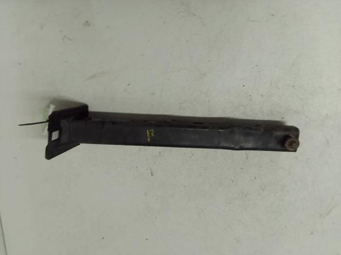 Gebruikte Subframe Peugeot 207 SW (WE/WU) 1.6 16V VTRi Prijs € 50,00 Margeregeling aangeboden door Autodemontage van de Laar