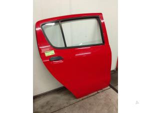 Gebruikte Portier 4Deurs rechts-achter Daihatsu Cuore (L251/271/276) 1.0 12V DVVT Prijs € 100,00 Margeregeling aangeboden door Autodemontage van de Laar