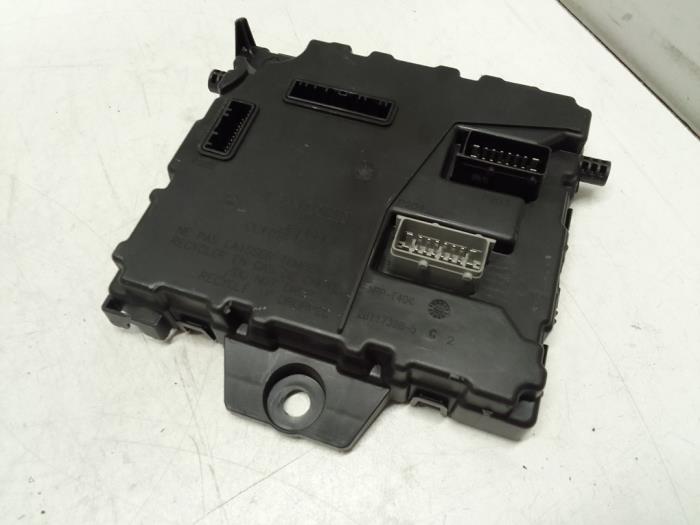 Gebruikte Bodycontrol Module Renault Kangoo/Grand Kangoo (KW) 1.5 dCi 110 Prijs € 121,00 Inclusief btw aangeboden door Autodemontage van de Laar