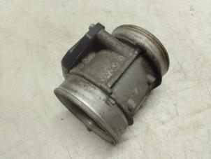 Gebruikte Luchtmassameter Opel Vectra C GTS 2.2 16V Prijs € 35,00 Margeregeling aangeboden door Autodemontage van de Laar