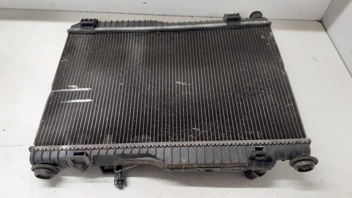 Gebruikte Radiateur Ford Fiesta 6 (JA8) 1.5 TDCi Prijs € 50,00 Margeregeling aangeboden door Autodemontage van de Laar
